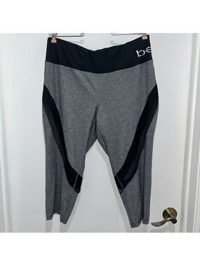 Ladies Bebe athletic capri Size 2X